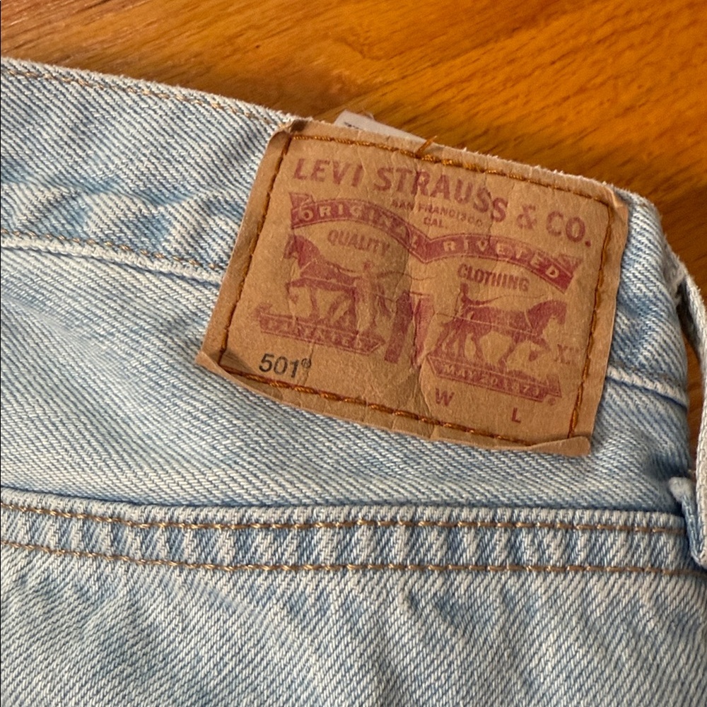 Levi's Light Wash 501 Denim Jeans